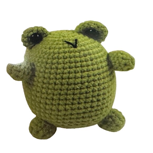 Bullseye's Playground™ 2ct Crochet Set Kit Amigurumi: Frog/Fox - Picture 6 of 13